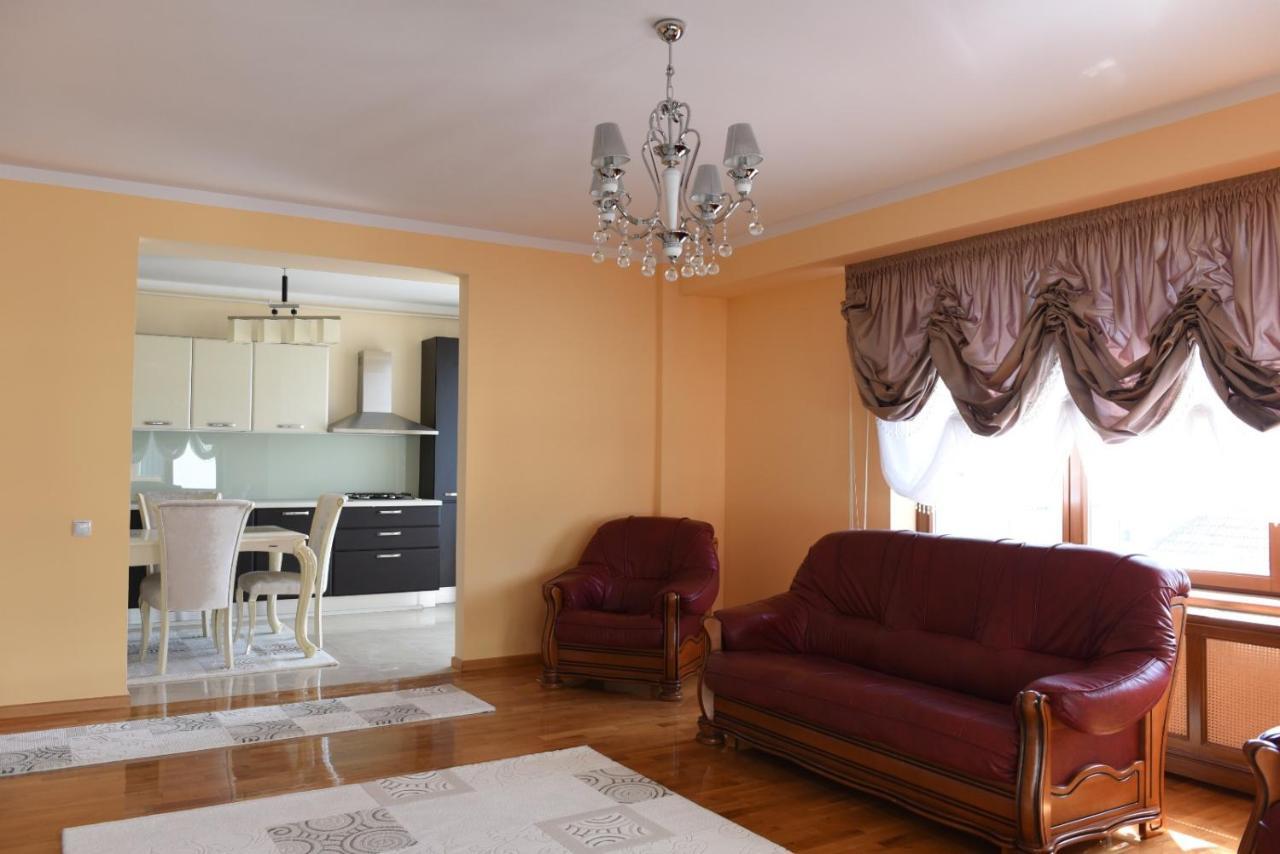 Apartament Community Complex Сібіу Екстер'єр фото